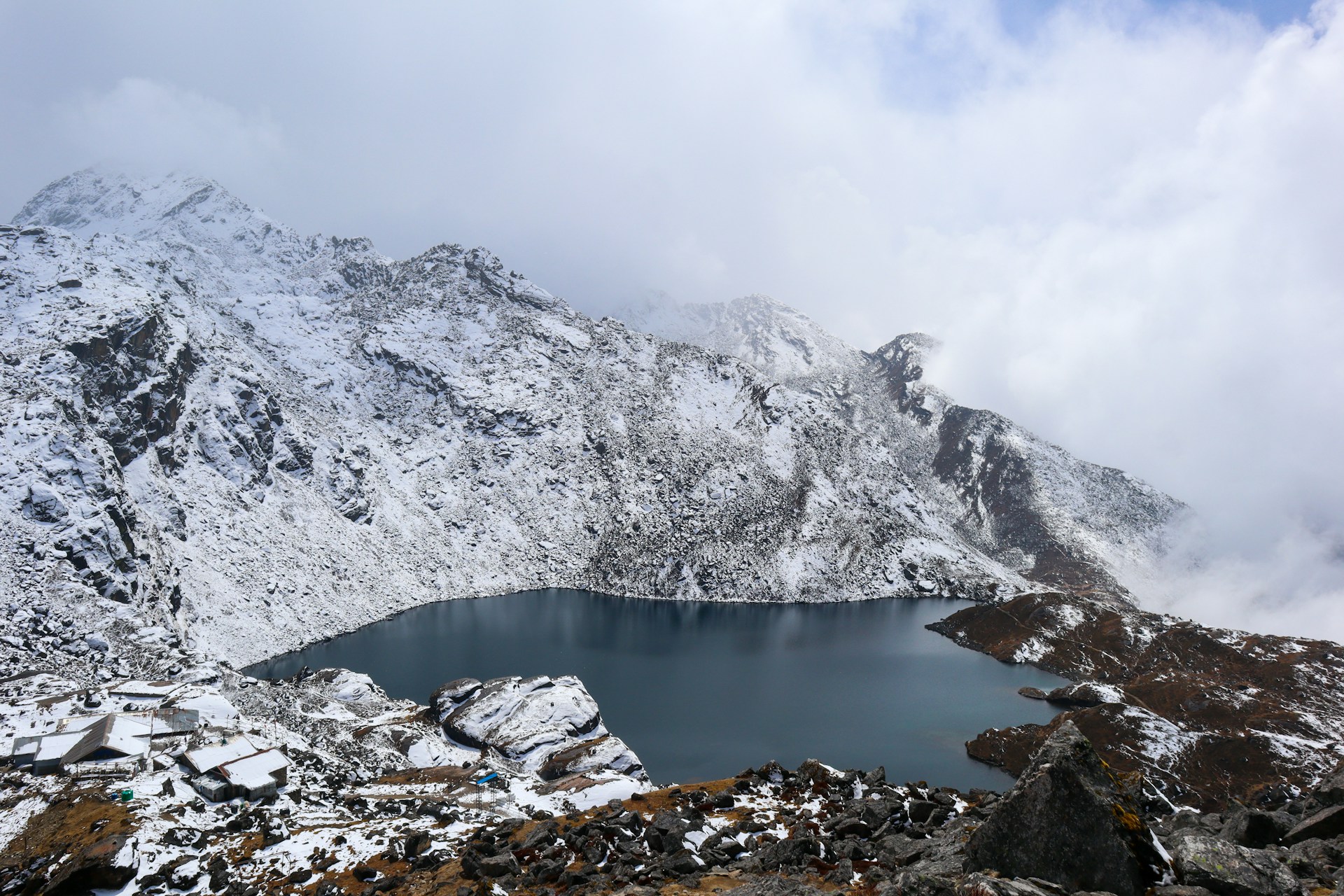 Gosaikuna Lake Trekking